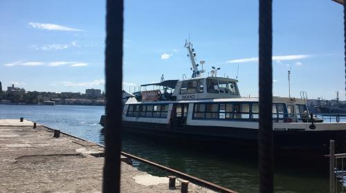 ForPost - В Севастополе отменили морское сообщение с Инкерманом