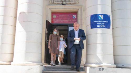 ForPost- Развожаев лидирует в гонке за пост губернатора Севастополя