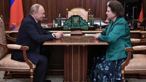 ForPost- Госдума внесёт «поправку Терешковой» в закон о выборах президента