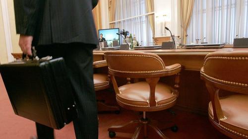 ForPost - ФСБ вскрыла миллионные откаты при строительстве домов для севастопольских военных