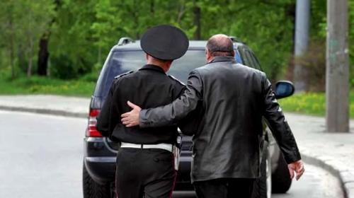 ForPost - Севастопольский гаишник идёт в тюрьму после встречи с мусоровозом