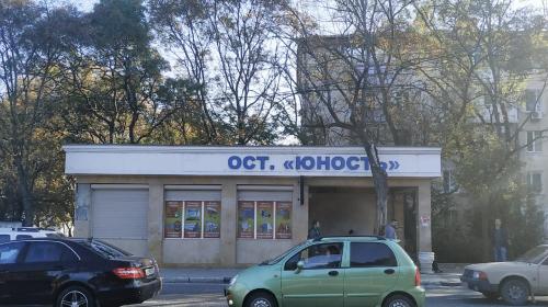 ForPost- Каждый третий остановочный павильон в Севастополе требует ремонта или замены