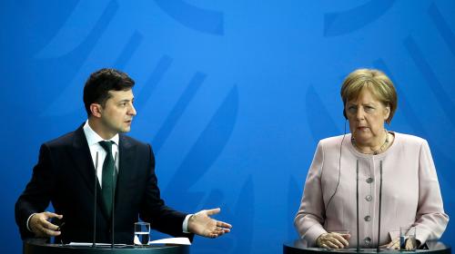 ForPost - Зеленский призвал Германию предоставить Украине оборонительное оружие