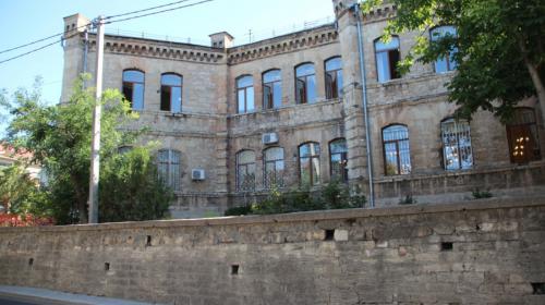 ForPost- Старейшую школу Севастополя ждёт новый конкурс по реставрации 