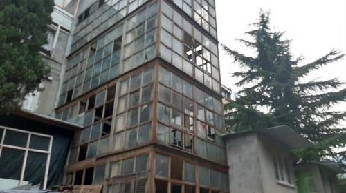 ForPost- Сто крымских семей 40 лет «временно» живут в бывшей гостинице