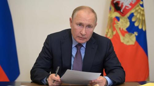 ForPost - Путин установил День отца в третье воскресенье октября