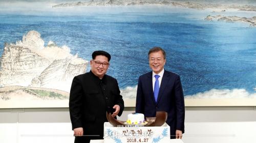 ForPost- В Южной Корее прекращают войну с КНДР