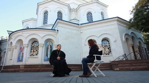 ForPost- Герой «Проекта Ч» священник из Евпатории установил рекорд по русскому жиму штанги