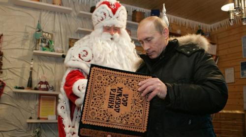 ForPost- Путин решил стать адвокатом Деда Мороза