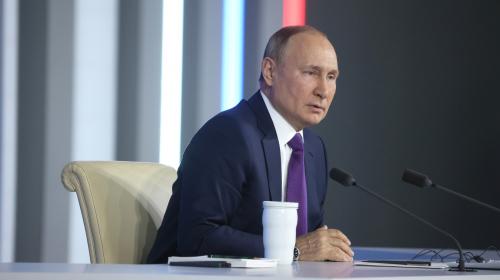 ForPost- Путин занес Севастополь в категорию отстающих с «аварийным» расселением