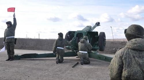 ForPost- Для Севастополя, Керчи и Симферополя артиллеристы произведут по 30 салютных залпов