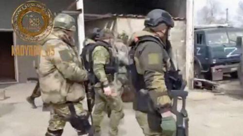 ForPost - Кадыров опубликовал кадры штурма комбината 