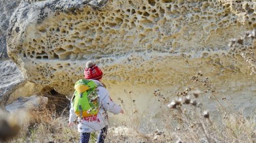 ForPost- Успейте сфотографировать: «сырным скалам» в Крыму угрожает морская стихия