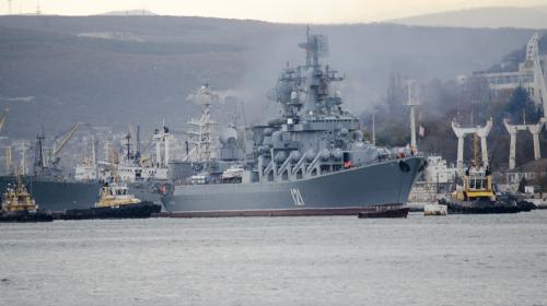 ForPost- Повреждённый крейсер «Москва» затонул при буксировке в Севастополь