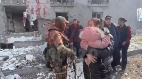 ForPost - Из подвалов домов у завода «Азовсталь» к военным ДНР вышли 120 человек