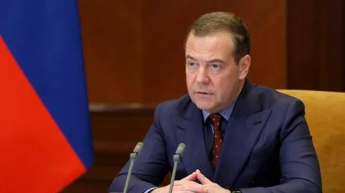 ForPost- Медведев предупредил о риске ядерной войны при конфликте НАТО и России