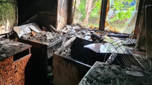 ForPost- Под Симферополем из горящей квартиры спасли человека