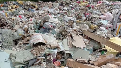 ForPost- Севастополь становится магнитом для нелегального сброса строительного мусора