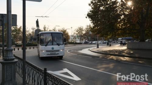 ForPost- Мужчина поддался соблазну в севастопольском автобусе