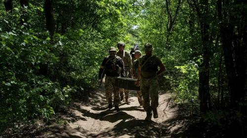 ForPost- Разведка ЛНР: ВСУ сжигают оставленные на поле боя тела погибших наемников