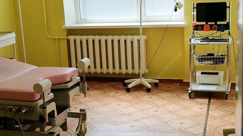 ForPost- Беременные и врачи боятся потерять родильное отделение сельской больницы в Крыму
