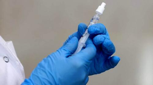 ForPost- В Севастополе вакцину от COVID-19 смогут вводить через нос
