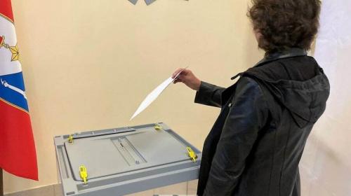 ForPost- Участники референдума в Севастополе голосуют со слезами на глазах 