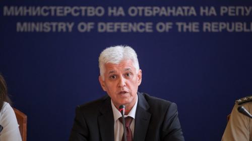 ForPost - Глава Минобороны Болгарии: парламент запретил поставлять Украине тяжелое вооружение