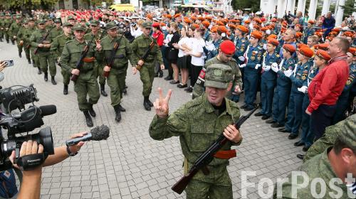 ForPost - Севастопольцев от судебных приставов защитит армия