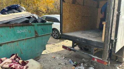 ForPost- За нелегальный сброс строительного мусора в Севастополе – авто на штрафстоянку 