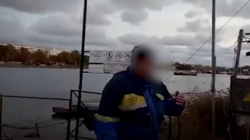 ForPost- Мужчина с винтовкой открыл огонь по уткам в городской черте Севастополя