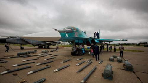 ForPost - Российские авиастроители передали армии партию фронтовых бомбардировщиков Су-34