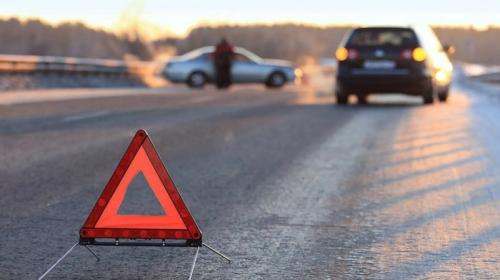 ForPost- Первые заморозки в Крыму «отметились» двумя ДТП с десятком автомобилей