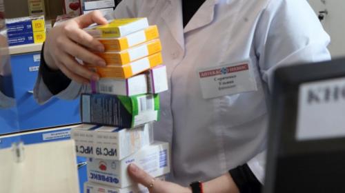 ForPost- Россиян предупредили о задержках в доставке лекарств в аптеки