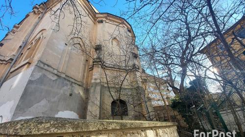 ForPost- Для ремонта костела севастопольским католикам нужна добрая воля и земля соседей 
