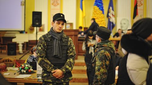ForPost- Как украинский националист в Севастополе администрацию захватывал
