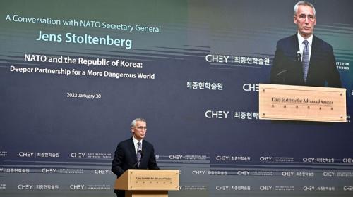 ForPost- Визит генсека НАТО в Южную Корею назвали «ядерной приманкой»