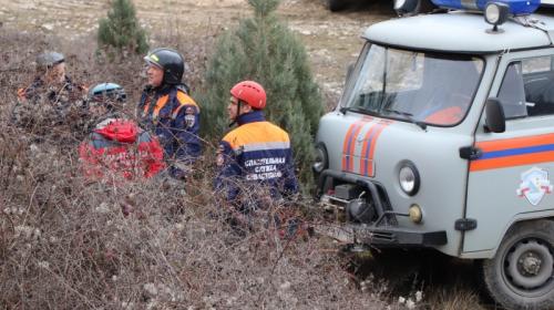 ForPost- Севастопольские спасатели нашли группу заблудившихся туристов