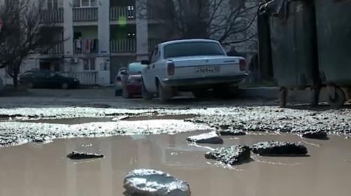 ForPost- Сельские жители Севастополя бьются за дорогу к единственной аптеке