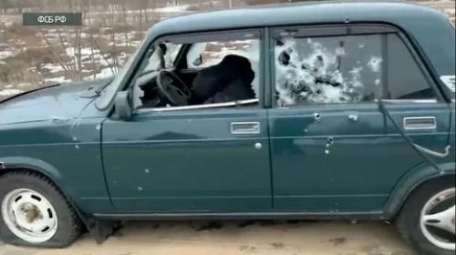 ForPost - Опубликованы кадры расстрелянных украинскими диверсантами автомобилей