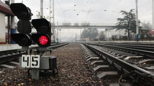 ForPost - Стало известно о попытке подрыва российской военной техники на железной дороге