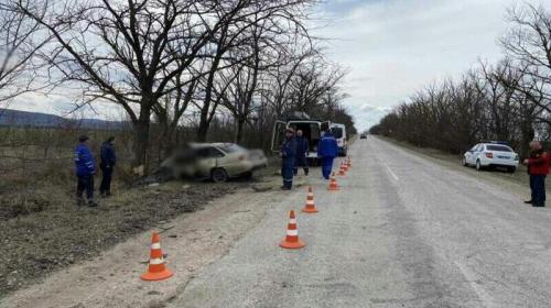ForPost- Водитель легковушки погиб на трассе в Белогорском районе Крыма