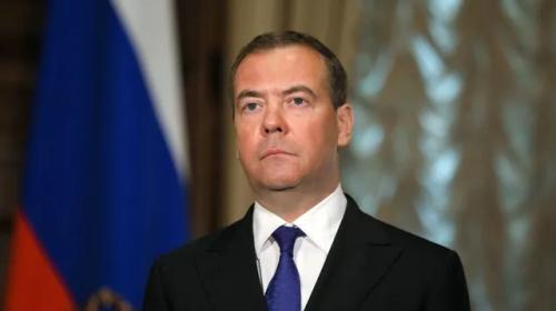 ForPost- Медведев: доставляемые на Украину военные специалисты подлежат уничтожению