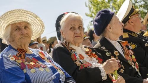 ForPost - Власти Севастополя определились с праздничными выплатами ветеранам