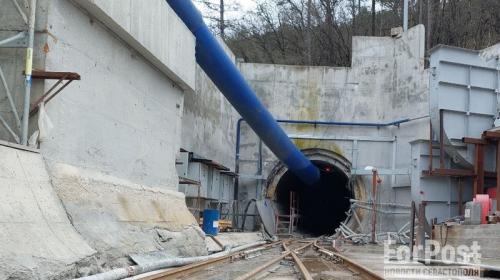 ForPost- Репортаж из-под земли: под Ай-Петри прокладывают тоннель для водоснабжения Ялты