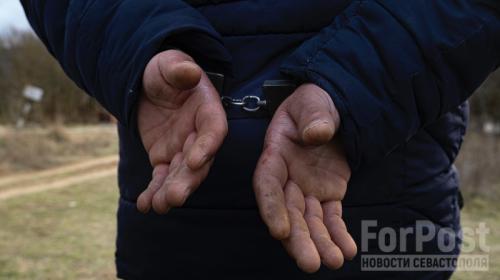 ForPost- Убийца-рецидивист из Крыма застрелил свою тревожную соседку
