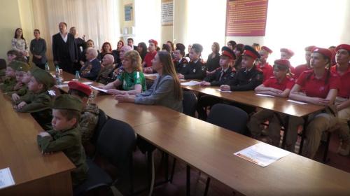 ForPost - Севастопольские участники СВО пообщались с родными по телемосту