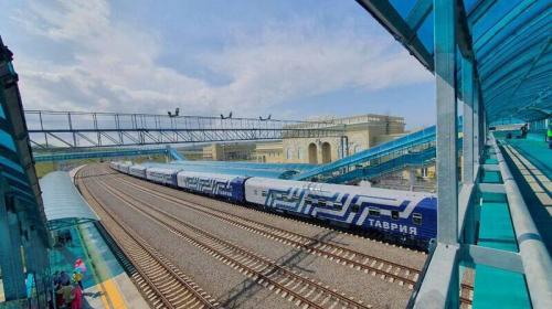 ForPost- Восток Крыма ожидает наплыв пассажиров на новом поезде