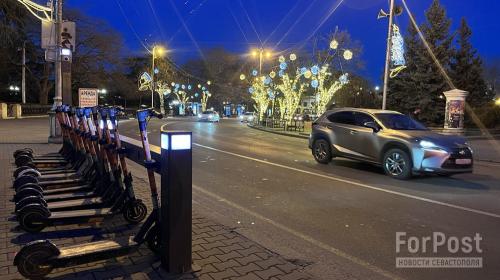 ForPost - В России хотят убрать электросамокаты с пешеходных улиц