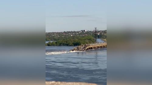ForPost- Киев начал эвакуацию жителей правого берега Днепра после разрушения Каховской ГЭС